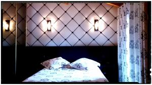 Hotels Les Ecuries de la Tour : photos des chambres