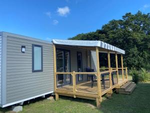 Campings Village Camping La Roseraie : photos des chambres