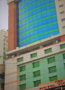 Hotel Victory - Best in City Center - Brāhmanchiran