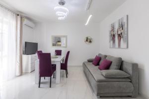 Royal Rose Gold Apartment