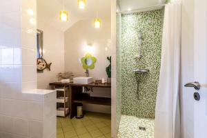 Villa tout confort - Piscine - Montagnes - Lac - Parking