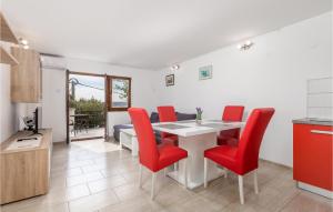 Nice Apartment In Baric Draga With Wifi