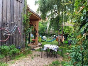 Chalets Chalet d'une chambre avec jardin clos et wifi a Lamastre : photos des chambres