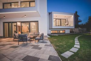 Luxury Villa Ante with pool