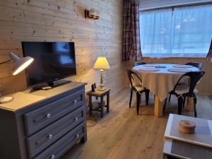 Appartements Studio 4 personnes equipe wifi : photos des chambres