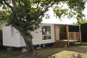 Campings Village Camping La Roseraie : photos des chambres