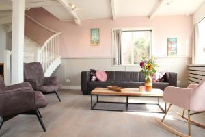 Vakantiehuis Tussen Duin en Strand by Droomvilla