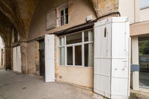 Appartements Centre historique - Cour privee - Arrivee autonome : photos des chambres