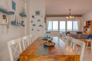 Agiazi Beachfront Apartment