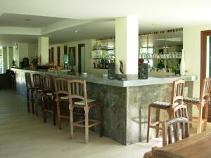 Charming Apartment in Tambon Bo Put, 47 m², shared pool