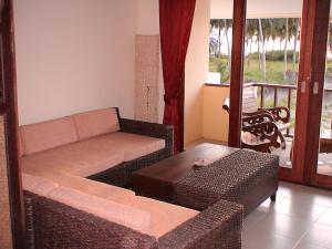 Charming Apartment in Tambon Bo Put, 47 m², shared pool