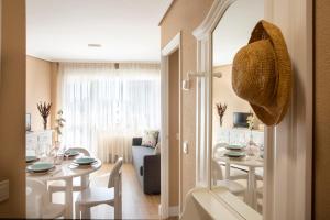 Apartamentos Acacio - 4hvězdičkové hotely ve městě Suances