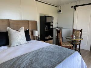 The Point of View Cabin