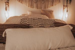 Appartements Studio tt confort coeur ville avec terrasse et parking gratuit : photos des chambres