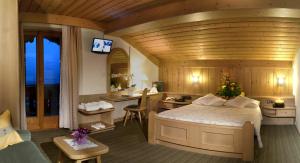 Economy Double Room room in Hotel Ladinia Dolomites View