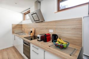 Dominici 1-CahorsCityStay-Centre Clim Netflix