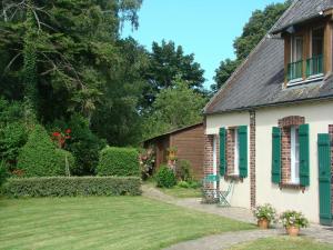 Maisons de vacances Gite Dampierre-Sous-Brou, 4 pieces, 6 personnes - FR-1-581-19 : photos des chambres