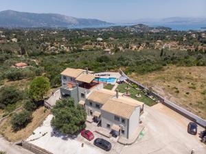 Heaven Hill Villas ground floor