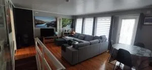 Sleeps 8 - 3 Bedrooms - Nodeland