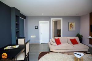 Palm Suites Apartment-Suite