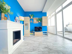 Penthouse "Maltese scent"