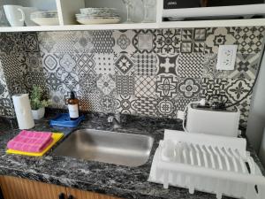 Luminoso y cálido DOS ambientes en excelente ubicación PLAZA MITRE