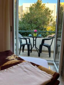 Apartment with Garden View room in Apartments and Room MV