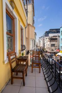 Pi Home & Apartments