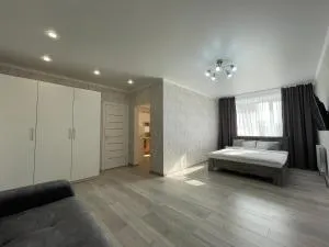 Новостройка дворец спорта бизнес-класс с ортопедическим матрасом и белым постельным - Petukhovo