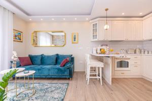 Three Musketeers Apartments