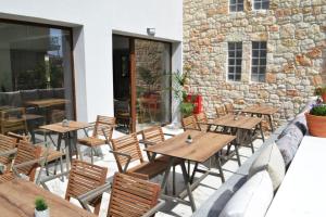 IADES suites