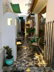 Aires Mediterráneos - Puerto Nuevo