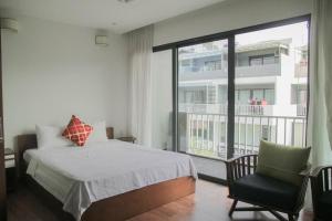 Phòng Deluxe Giường Đôi Có Ban Công (Deluxe Double Room with Balcony)