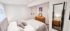 Romantic Hot Tub Breaks Marthys House Looe Polperro Talland Bay