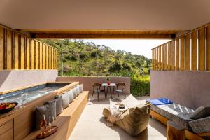 Suite with Outdoor Hot Tub room in Galini Suites