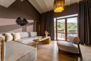 Executive Suite with Outdoor Hot Tub room in Galini Suites