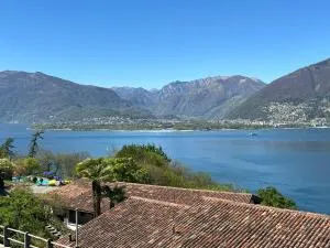 1 Zimmer Apartment mit Seesicht und Pool - Piazzogna