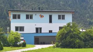 Apartment im Haus mit Herz