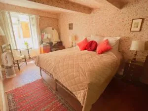 La Chambre Rose-Maison Searle à Tourtour - 图尔图