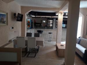 Kazablanka Rooms Aerodrom