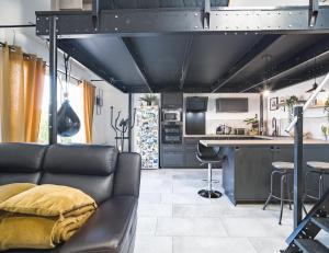 Appartements Loft avec jardin et parking prive : photos des chambres