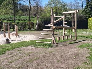 Vakantiehuis op Villapark Oesterbaai aan zee , met speeltuin grenzend aan de tuin