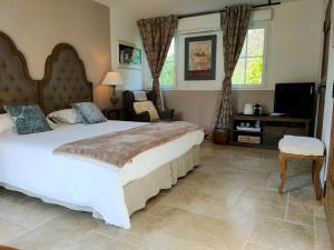 Le Clos Bel Ami Chambre dhôtes avec piscine