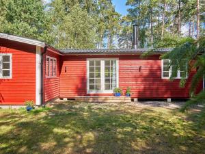 5 person holiday home in Aakirkeby