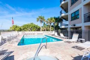 Gulf Strand Resort by Travel Resort Services - Сент-Пит-Бич