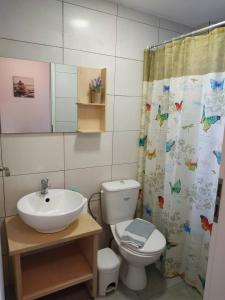 Small Apartment For 3 Pers 70meters From The Beach