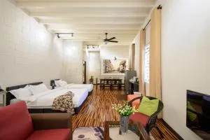 Gurney Terrace 9 - 丹绒道光