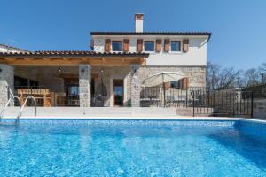 Villa Poji 