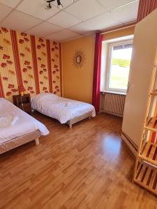 Hotels Hotel des Cevennes : photos des chambres