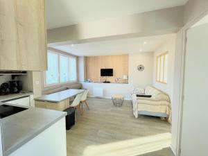 Appartements Gite Le Plessis Ocean a 200m de la mer, parking prive et jardin clos : photos des chambres